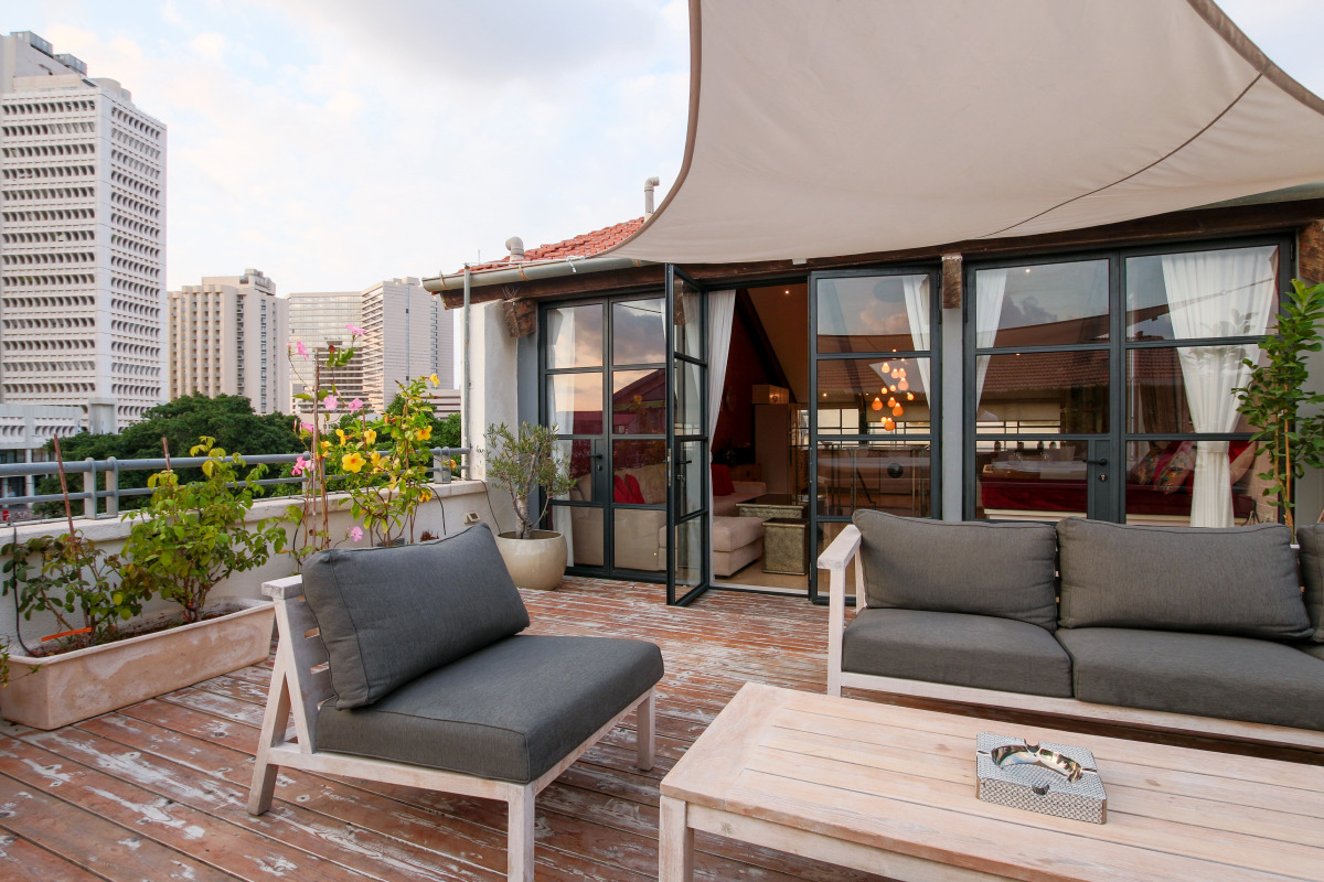 Апартаменты Penthouse & Jacuzzi in Neve Tzedek by FeelHome
