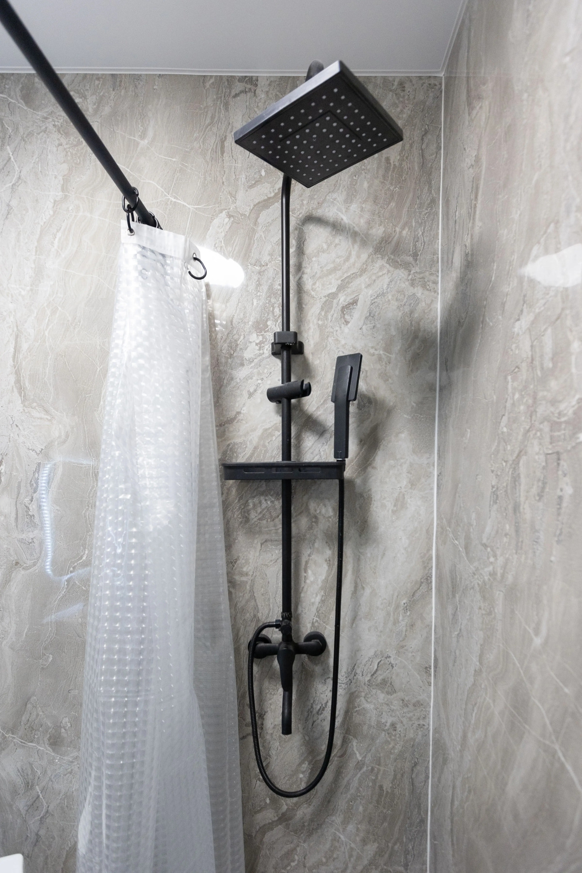 Апартаменты Студия на П. Романова