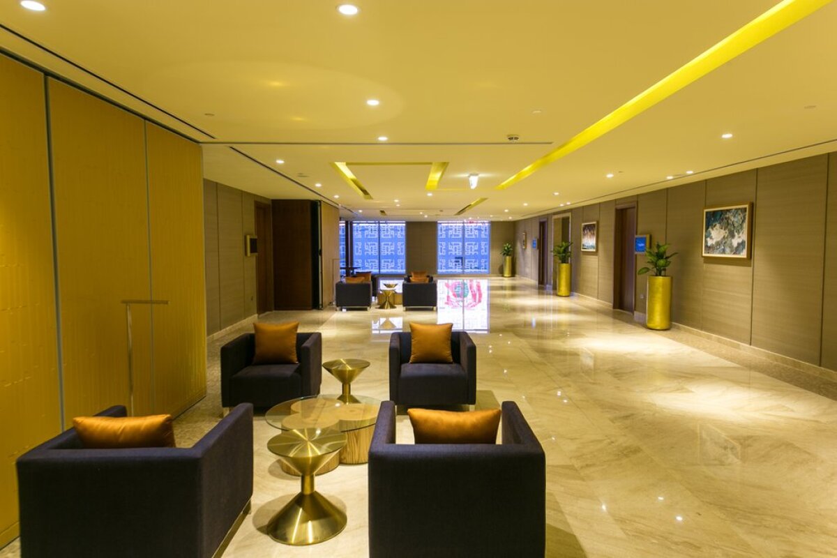 Отель Grand Millennium Muscat