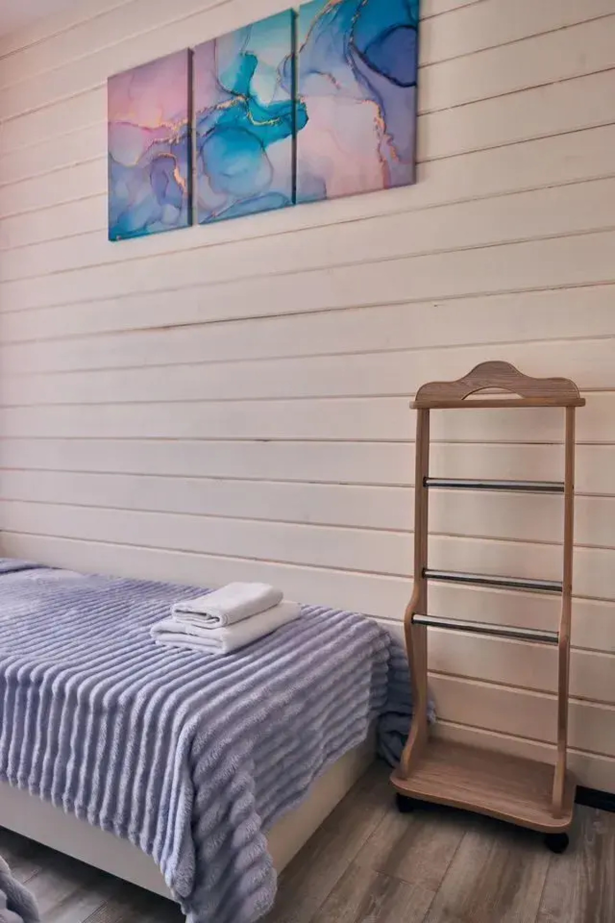 Апартаменты Трехкомнатные в Таунхаусе на Казамазова, 157