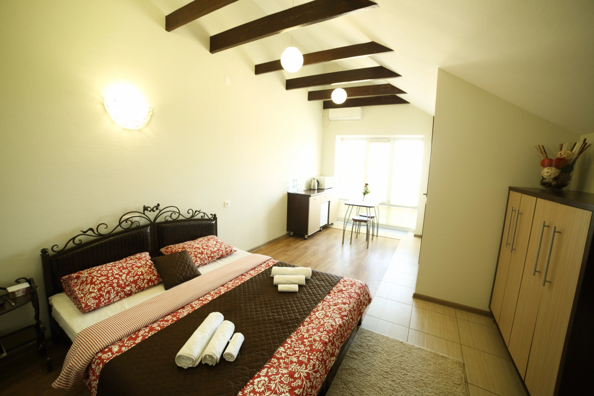 Отель на Ленинградской