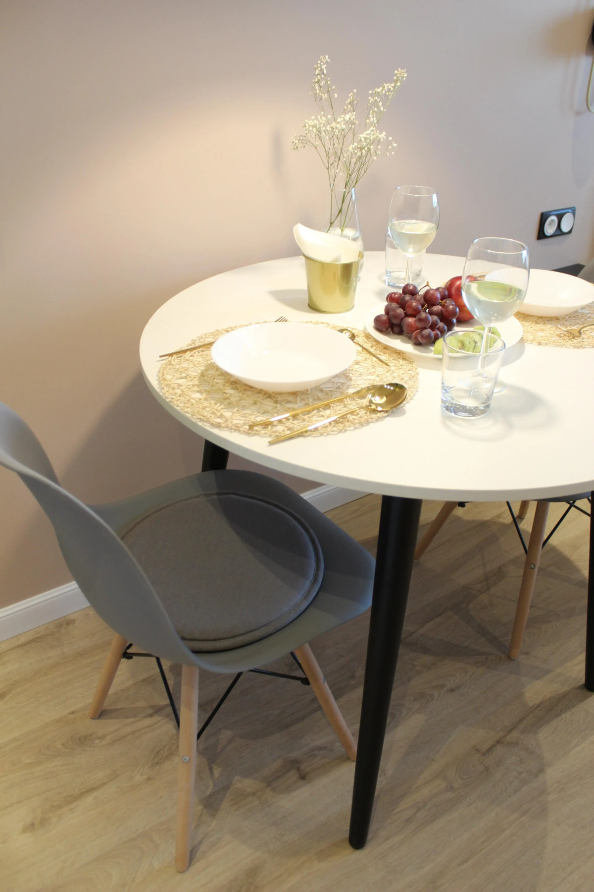 Pudra-Room Студия 30м2 рядом с Проспектом Октября