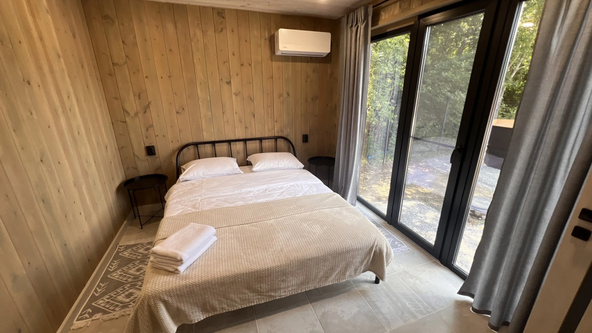 Частный дом Grey Stone у реки