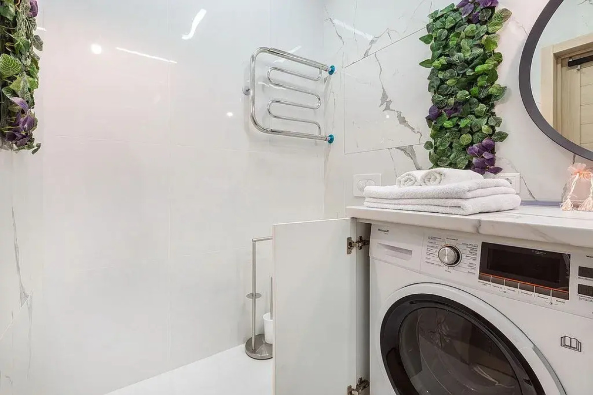 Апартаменты SKY INN Color Pink