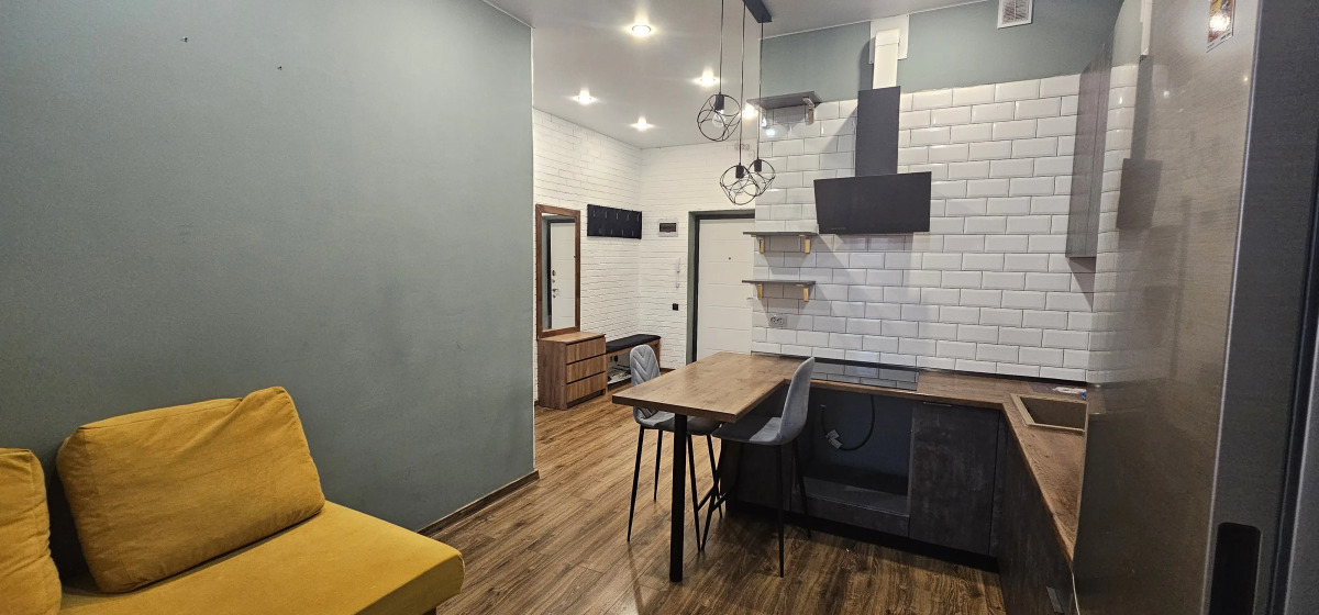 Апартаменты Аврора на Михалицына 1, 10 этаж