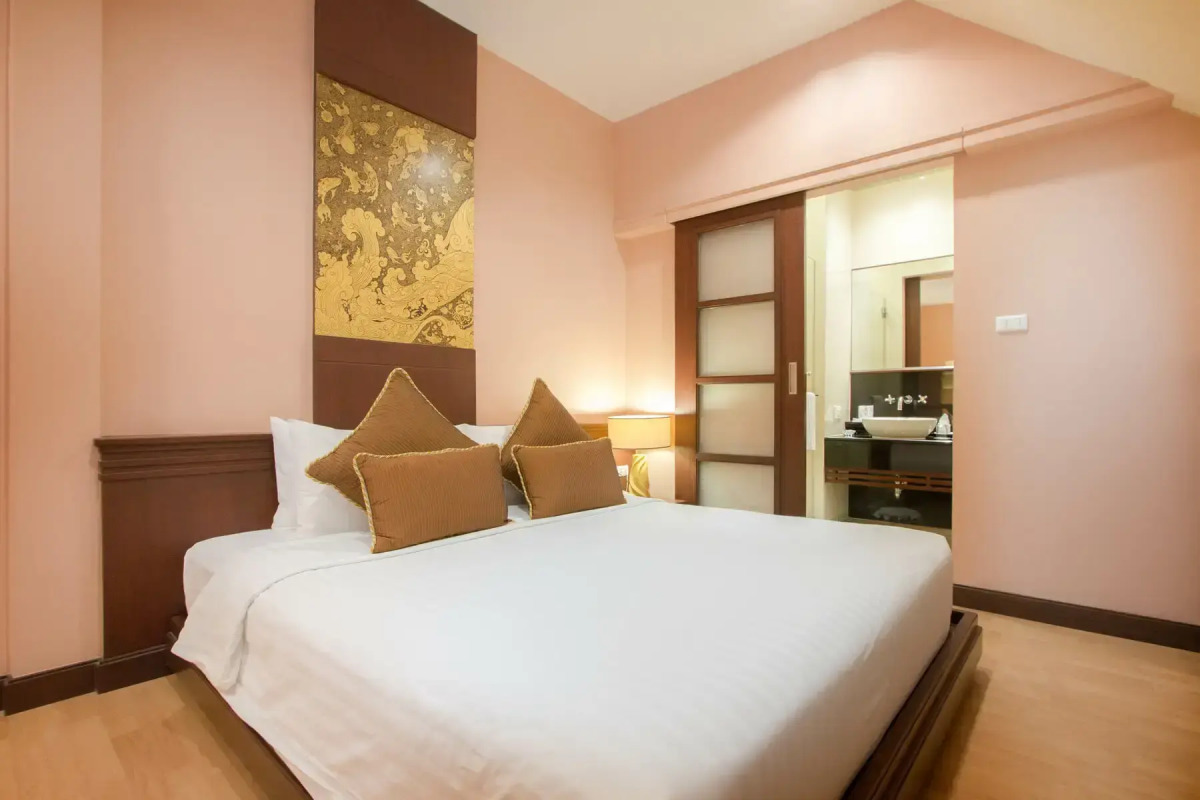 Курортный отель Grand Pacific Sovereign Resort & Spa