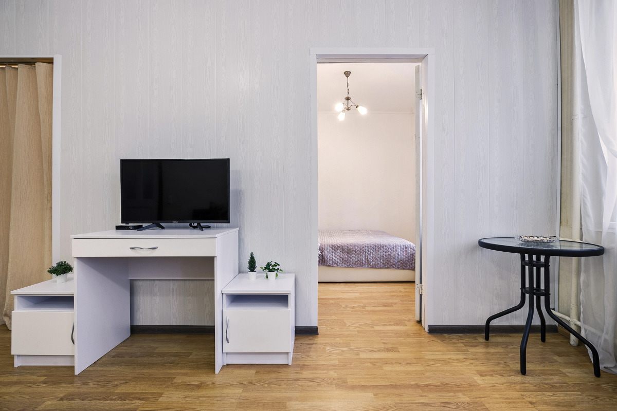 Апартаменты на улице Азовской 12/1