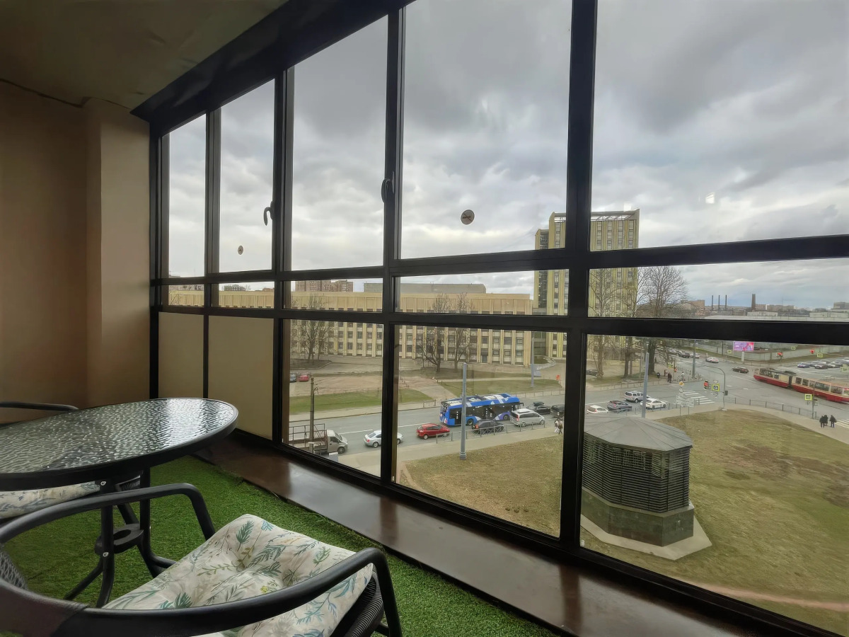 Апартаменты с кухней-гостиной и отдельной спальней