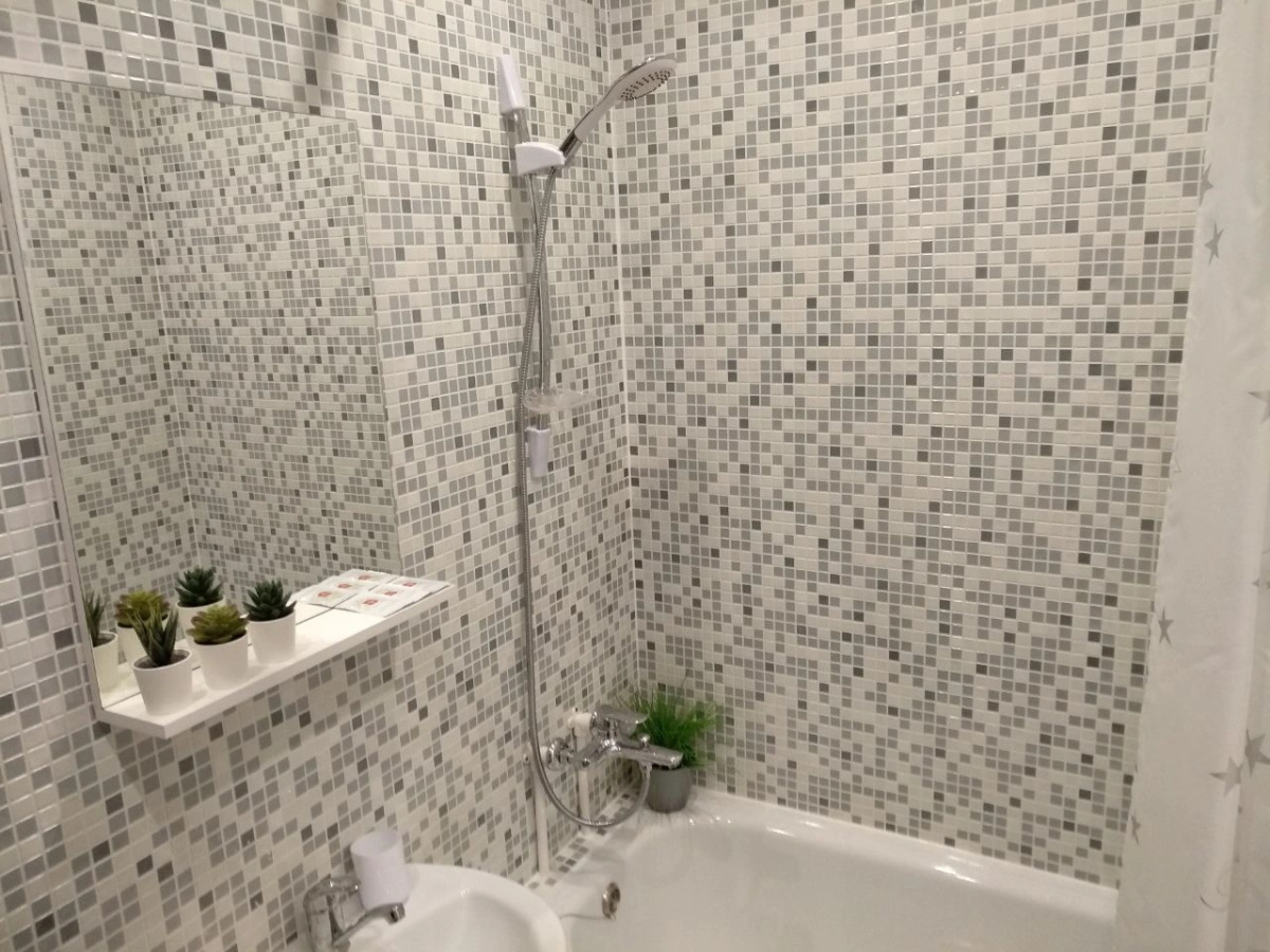 Апартаменты На Бурнаковской 99