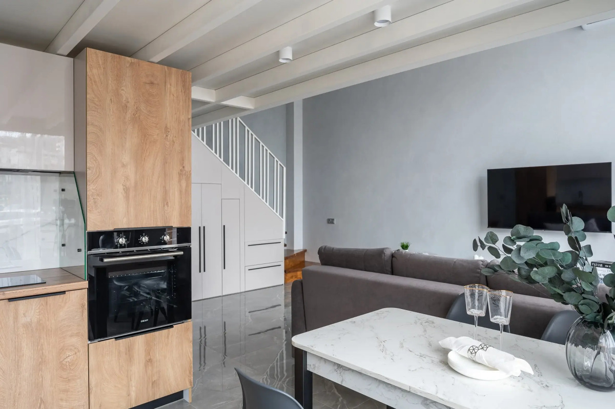 Двухуровневая квартира у реки. Кватро 3/3