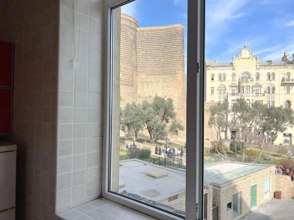 Апартаменты около Девичьей башни, Старый город/Баку