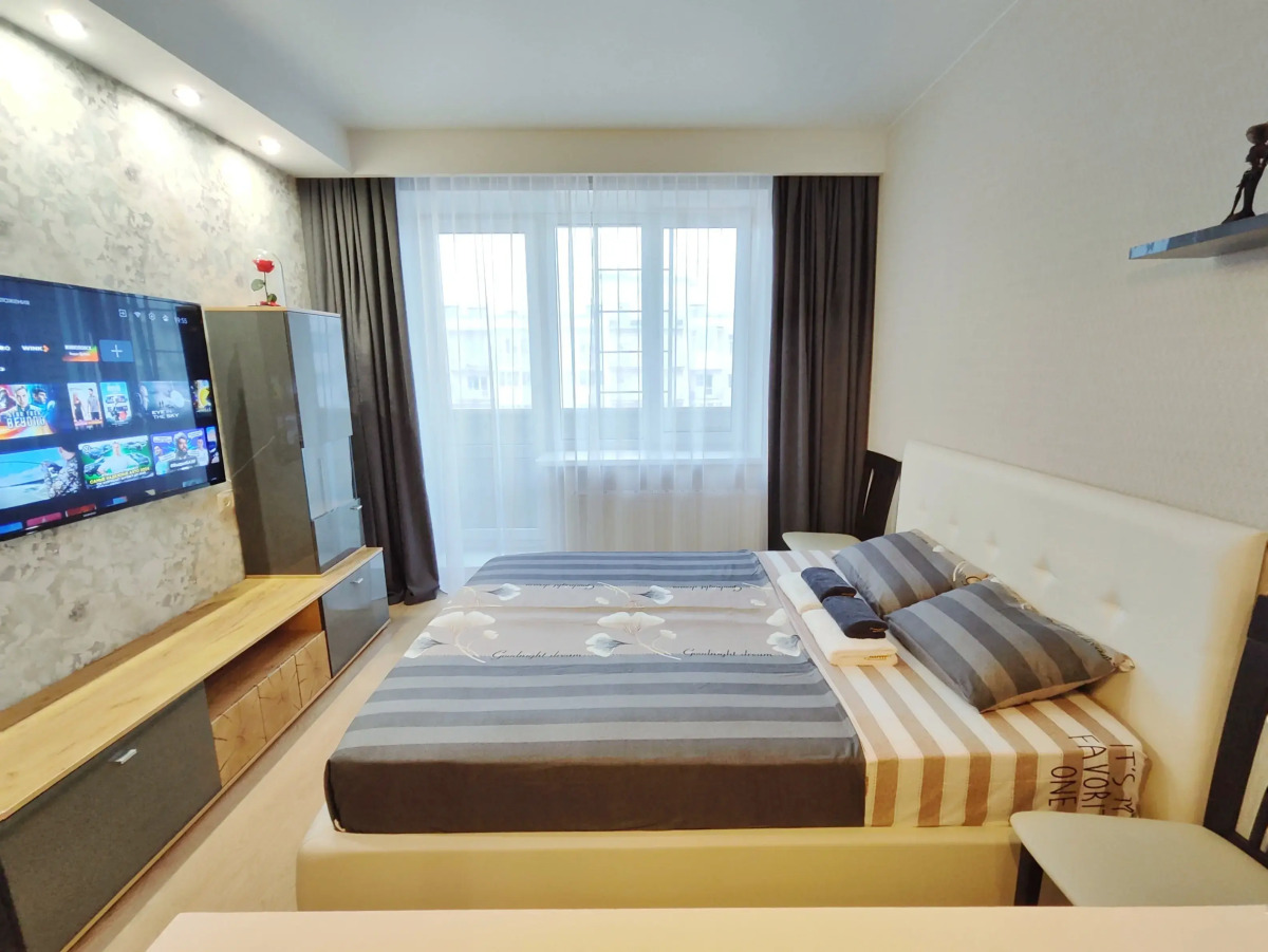 Квартира Просторная студия в центре города