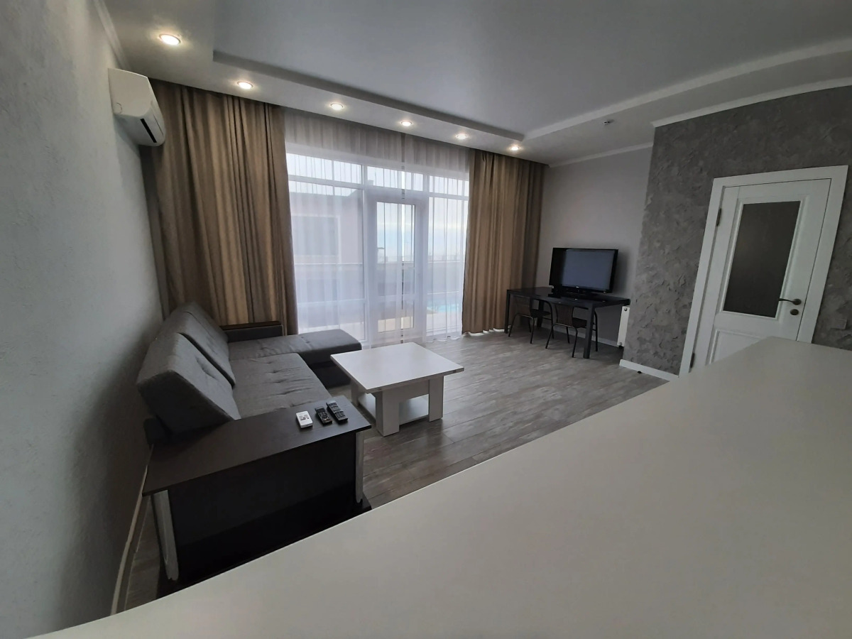 Апартаменты Кристалл И