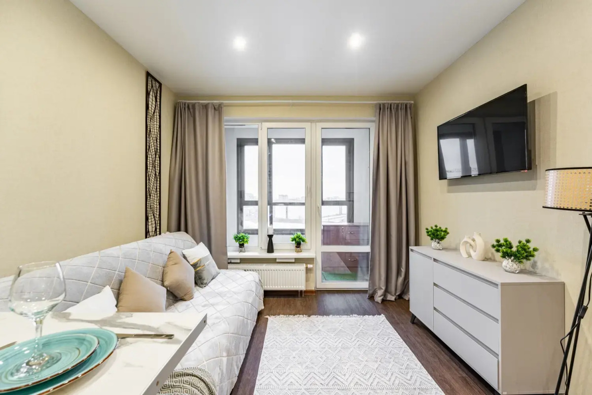 Апартаменты-студия возле метро Стахановская