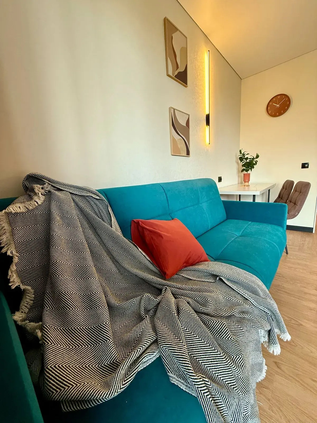 Апартаменты Unique Apart Коралл на Космической рядом со школой МЧС, логистическим центром Магнит, Хлебозаводом на Космической 4Б