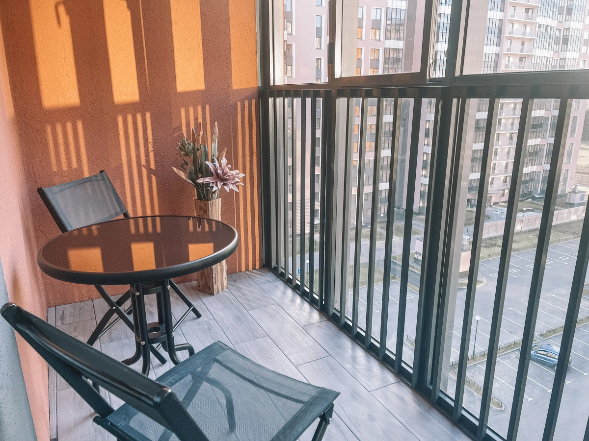 Апартаменты Студия Эмеральд на Арцеуловской