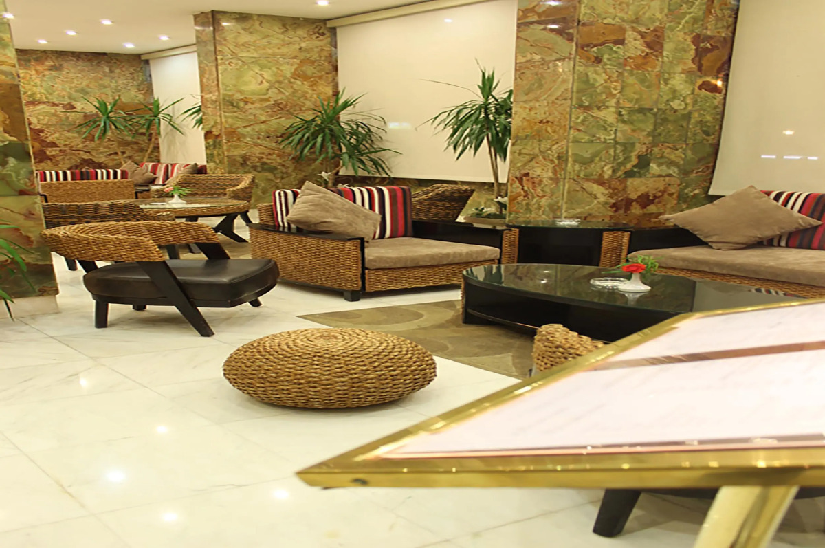 Отель Plaza Hotel Alexandria