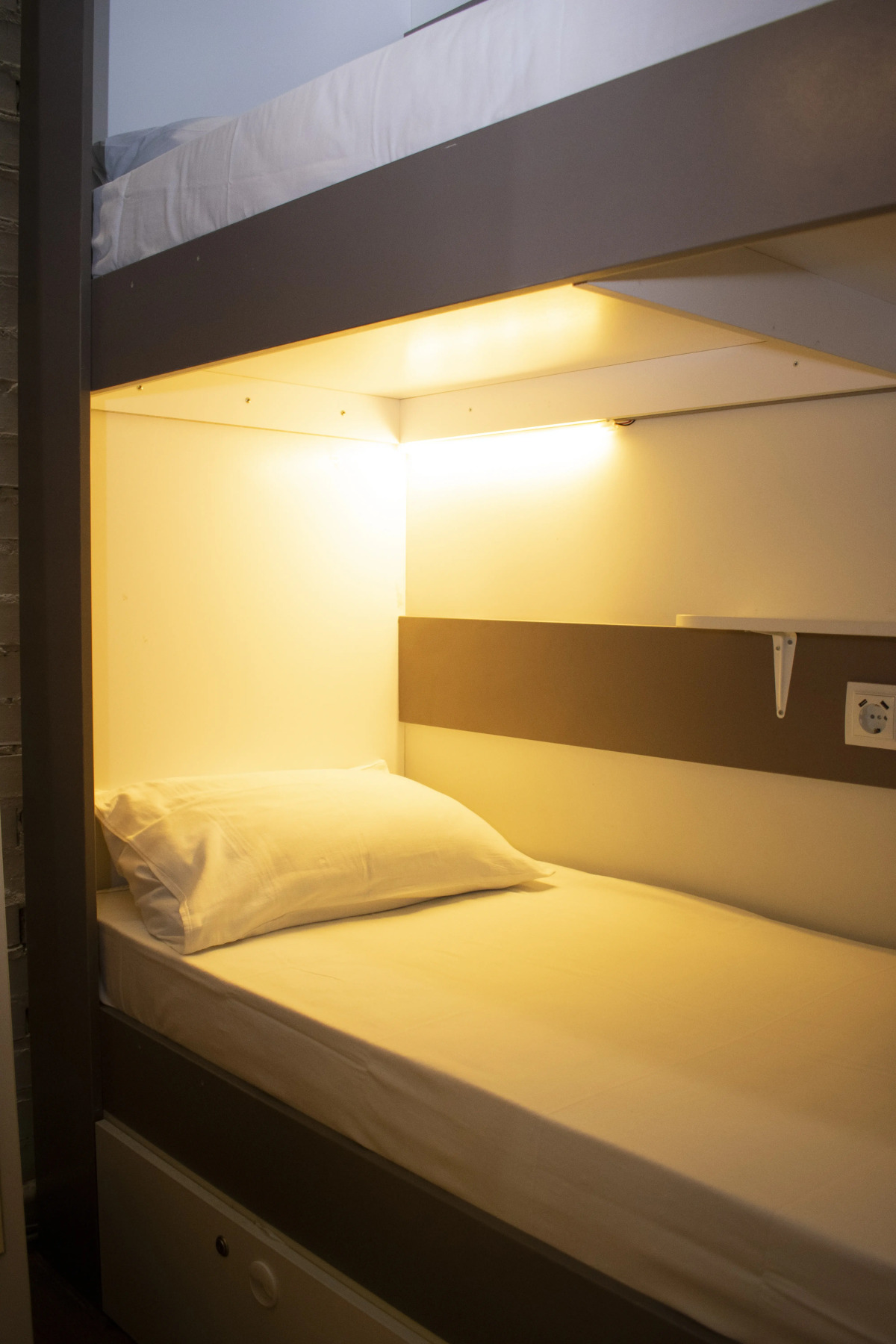 Хостел Петя и Волк