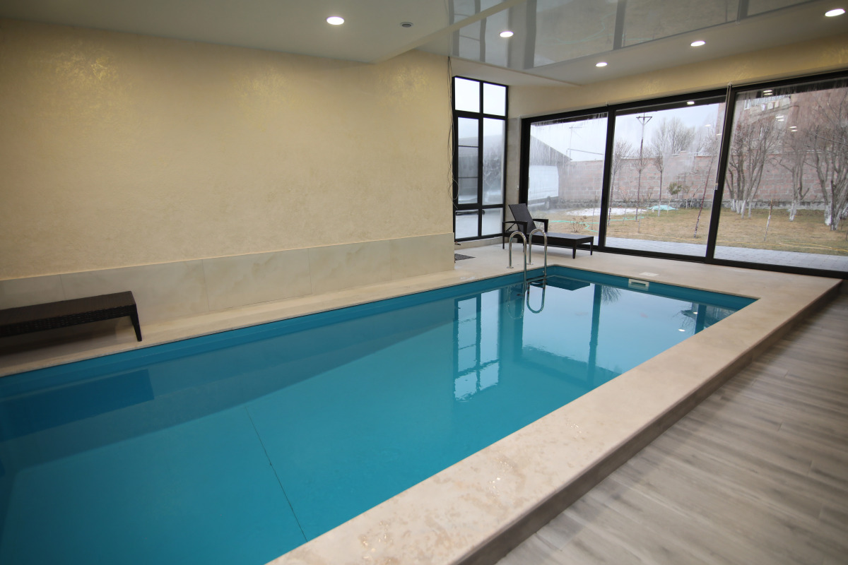 Отель Louvre Home