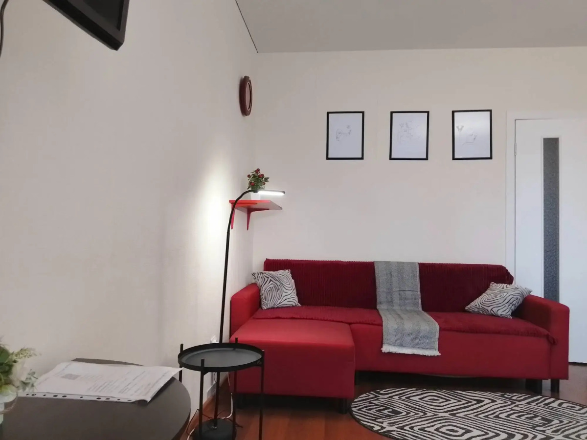 Апартаменты Стильная Студия на 40-летия Победы