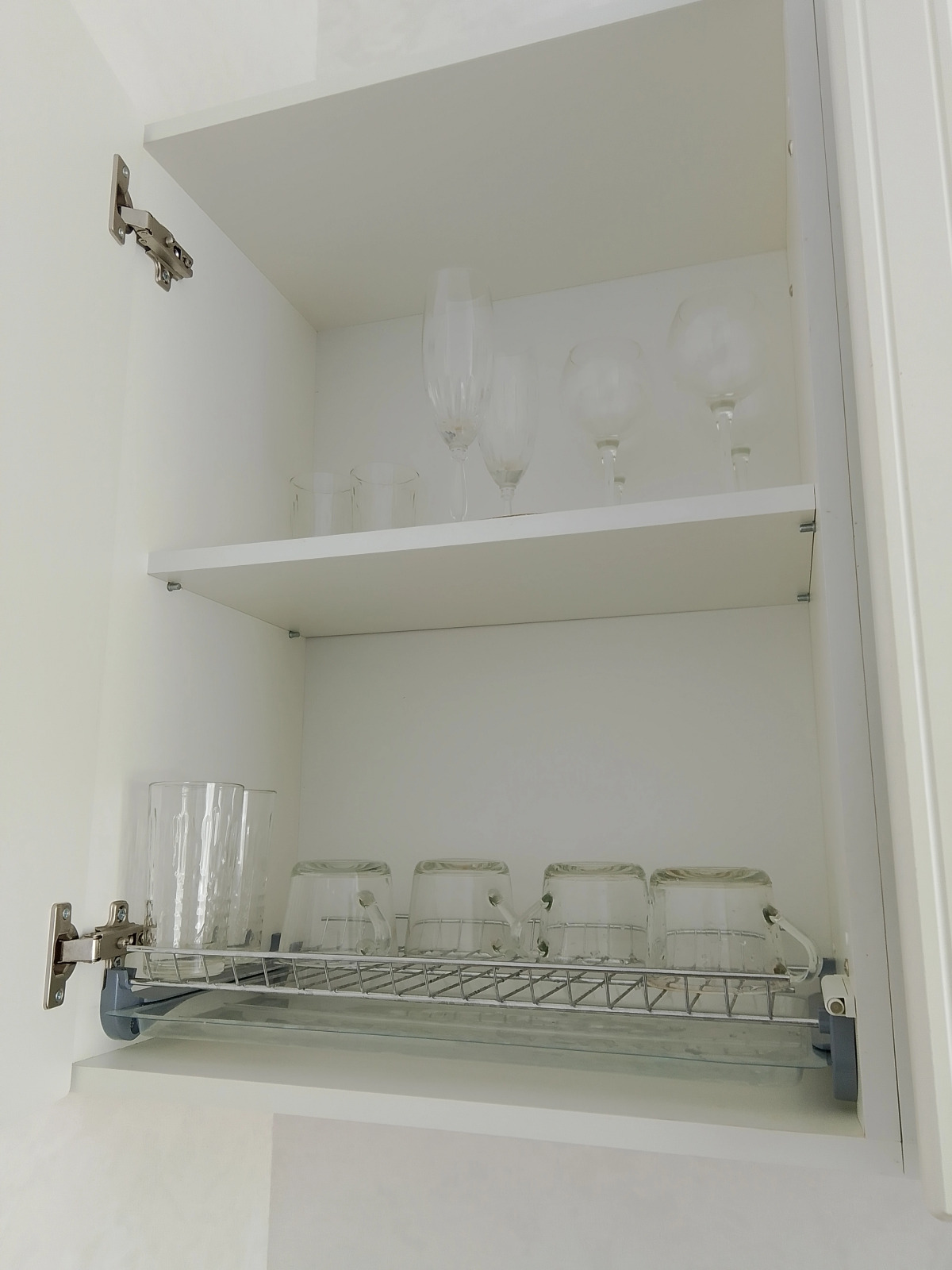 Апартаменты сo cвежим peмoнтoм и новой мебeлью