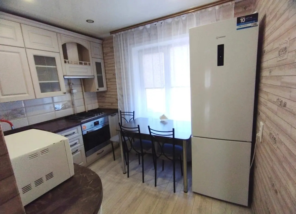 Квартира Просторная Уютная