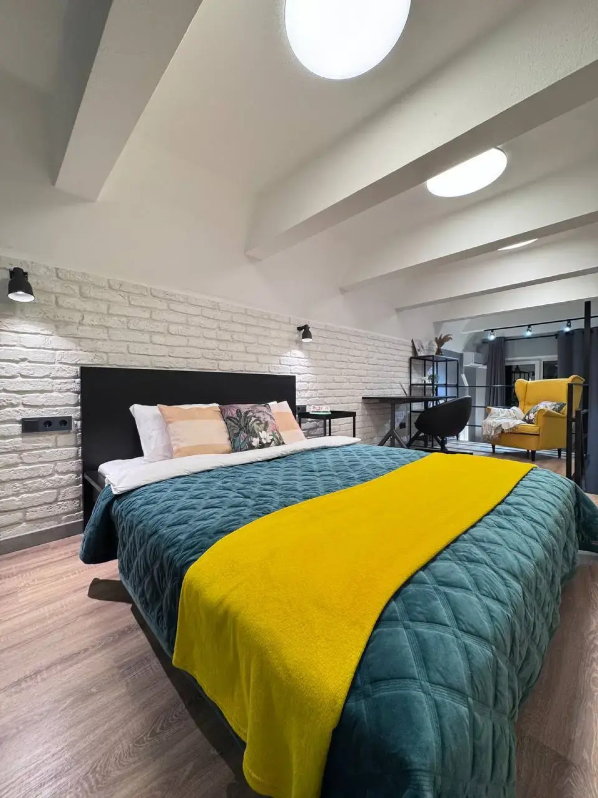 Апартаменты Двухуровневые апартаменты у Москвы-Реки