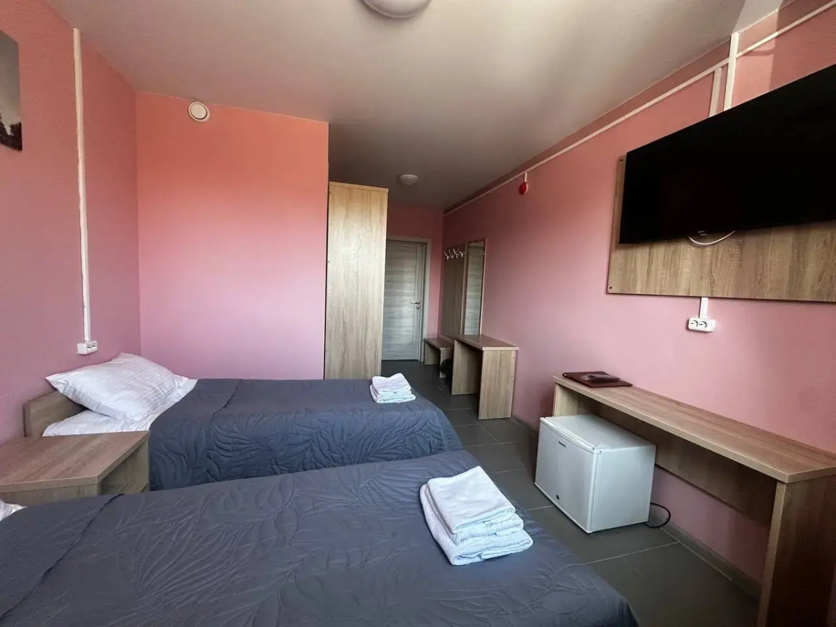 Отель Пионер