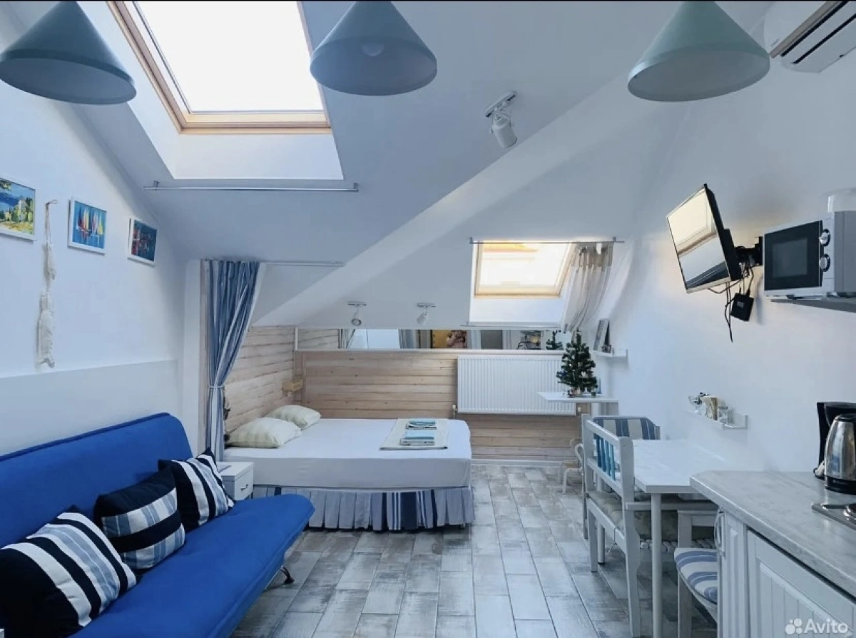 Квартира море-2