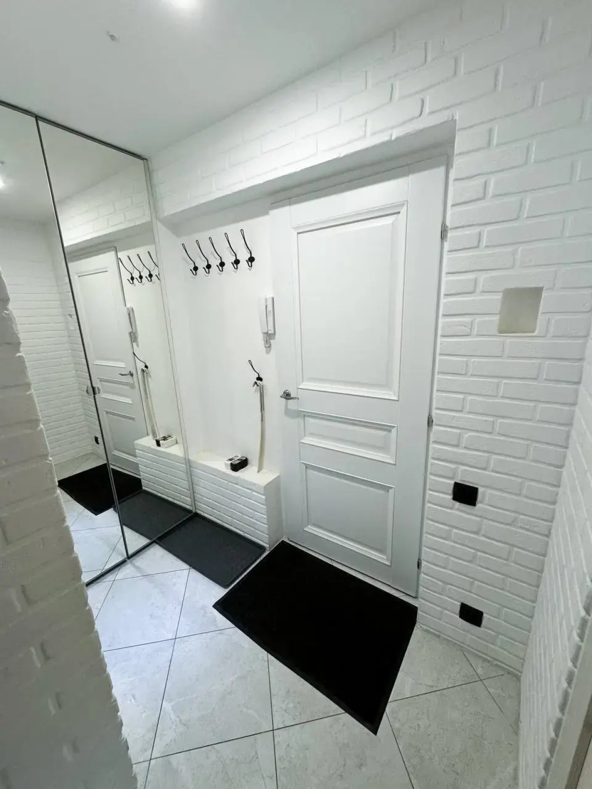 Квартира студия в центре с видом на кремль