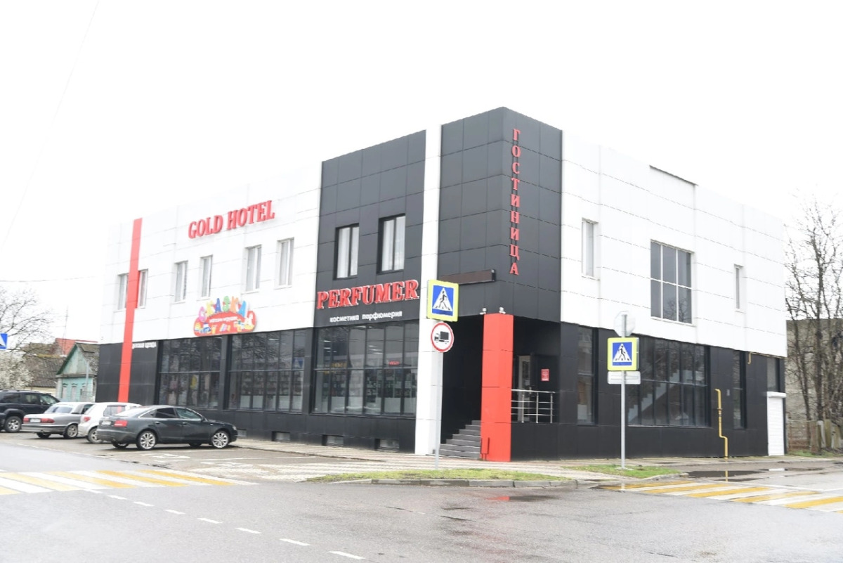 Отель Gold