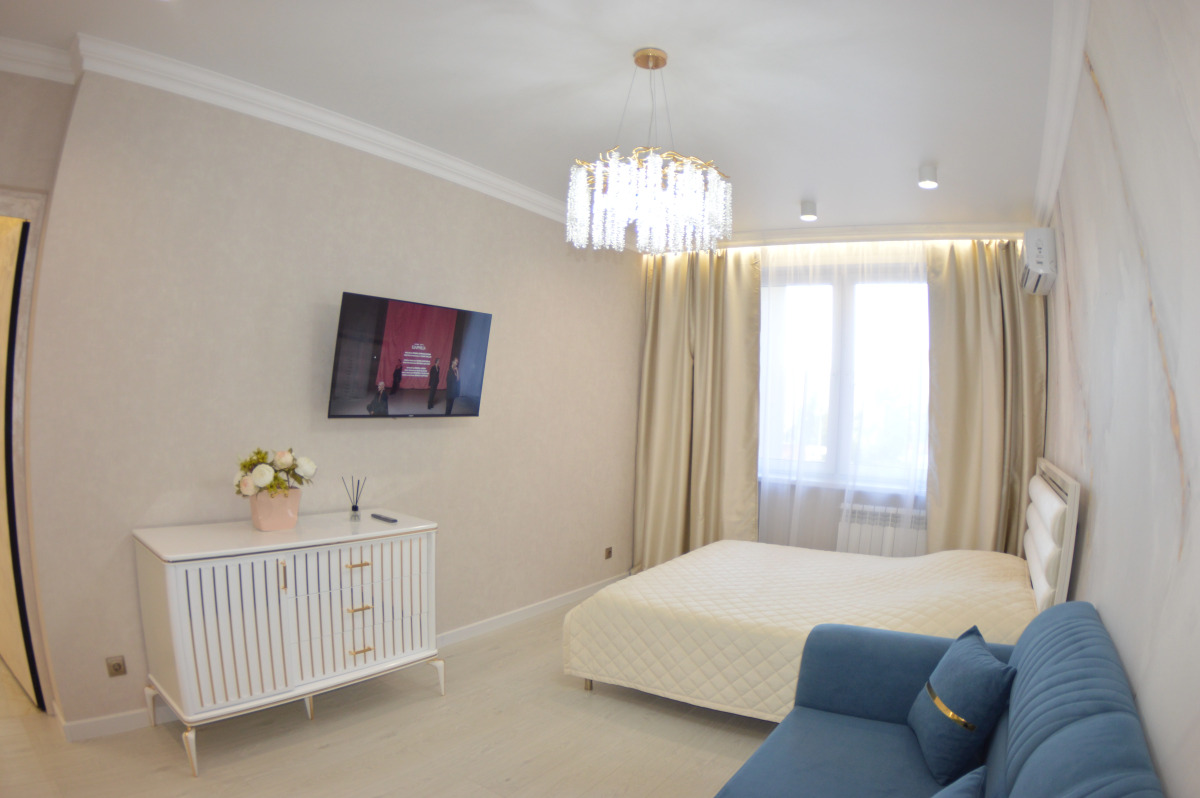 Квартира Дизайнерская Евротрешка на Мира 5 В