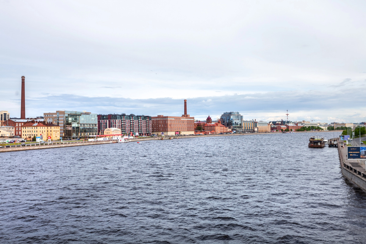 Квартира Dubrovskiy apart на набережной Невы