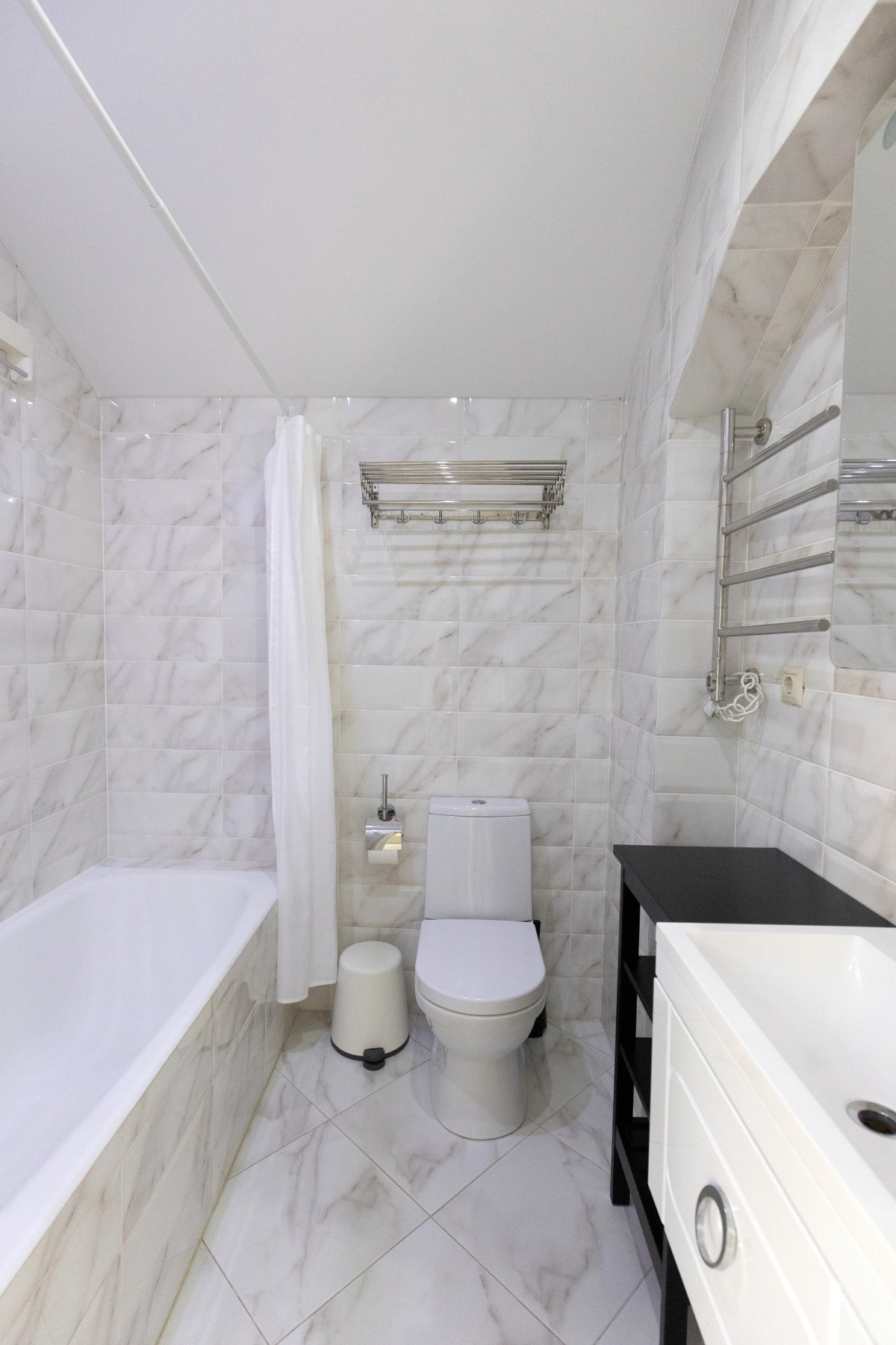 Частный Дом напротив казино с личной парковкой