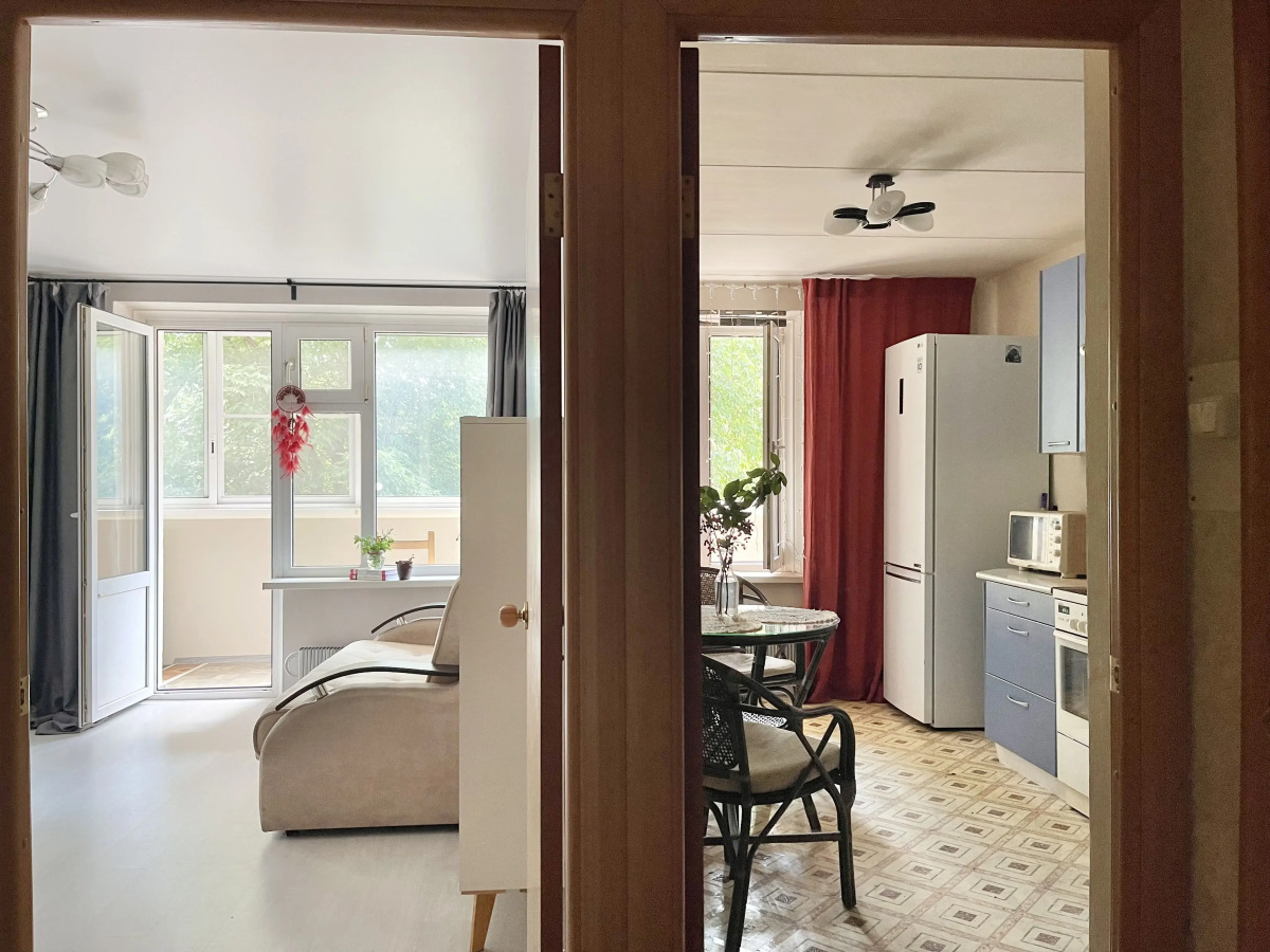 Квартира Современная уютная студия в 5 минутах от метро Люблино и ТЯК Москва