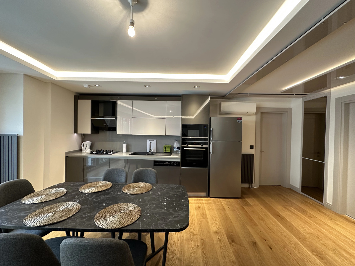 Апартаменты Cihangir 212