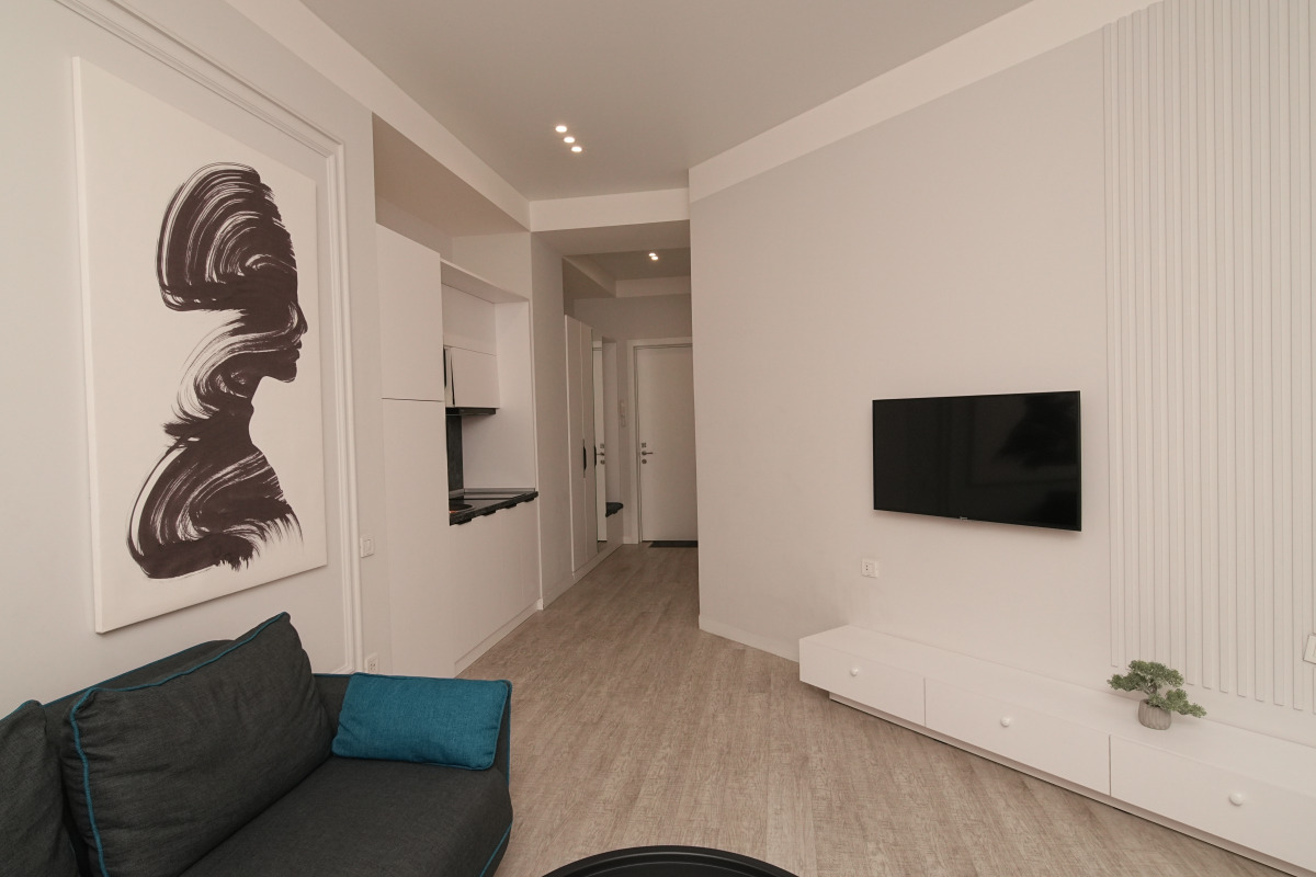 Апартаменты улучшенные в центре города от Sweet Home