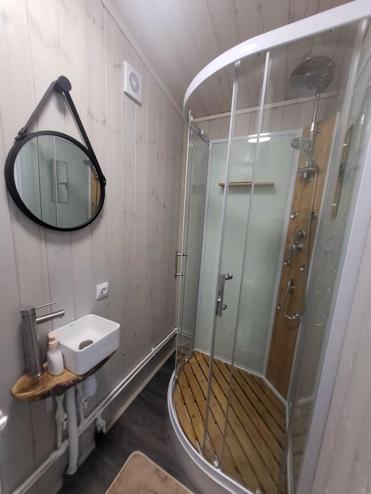 Гостевой Дом Дом-студия на Форелевом хуторе