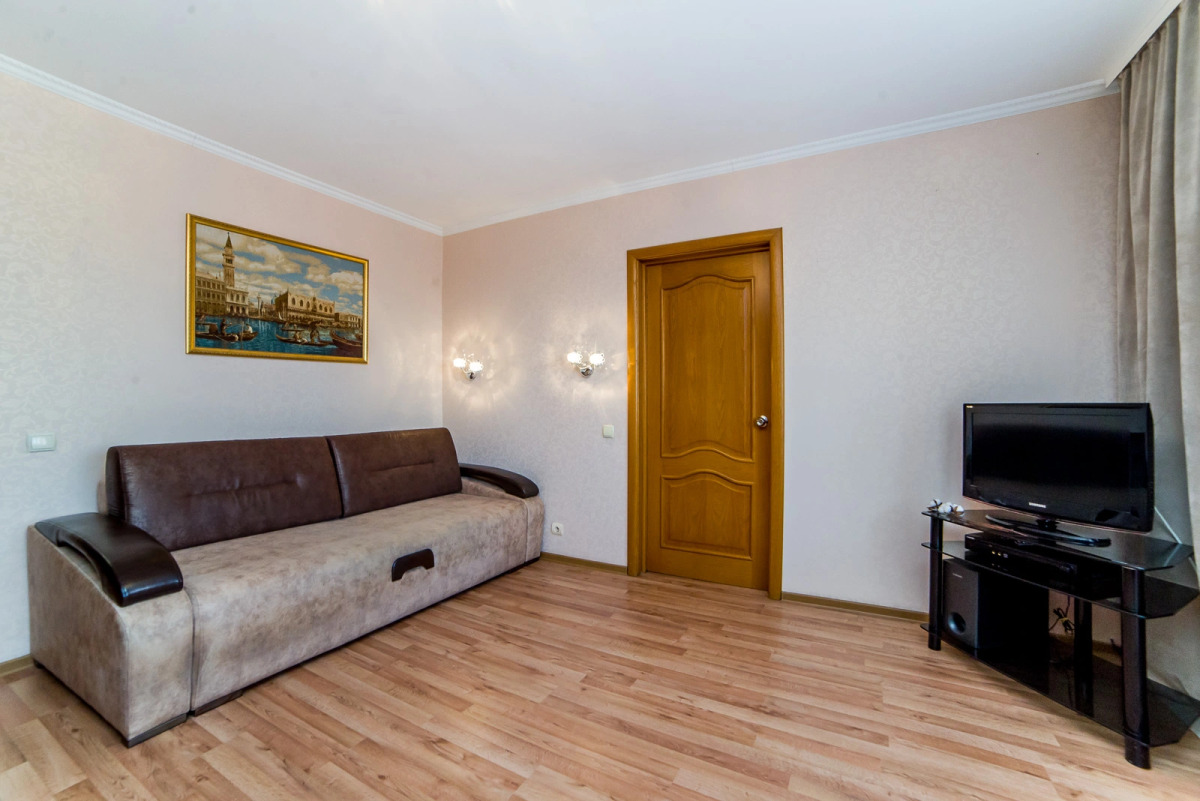 Апартаменты Новаторов 1