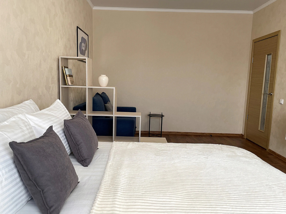 Квартира рядом с Визус центром