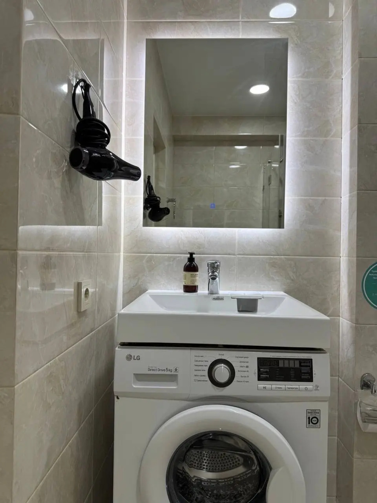 Апартаменты Студия возле Моря для Двоих на цокольном этаже