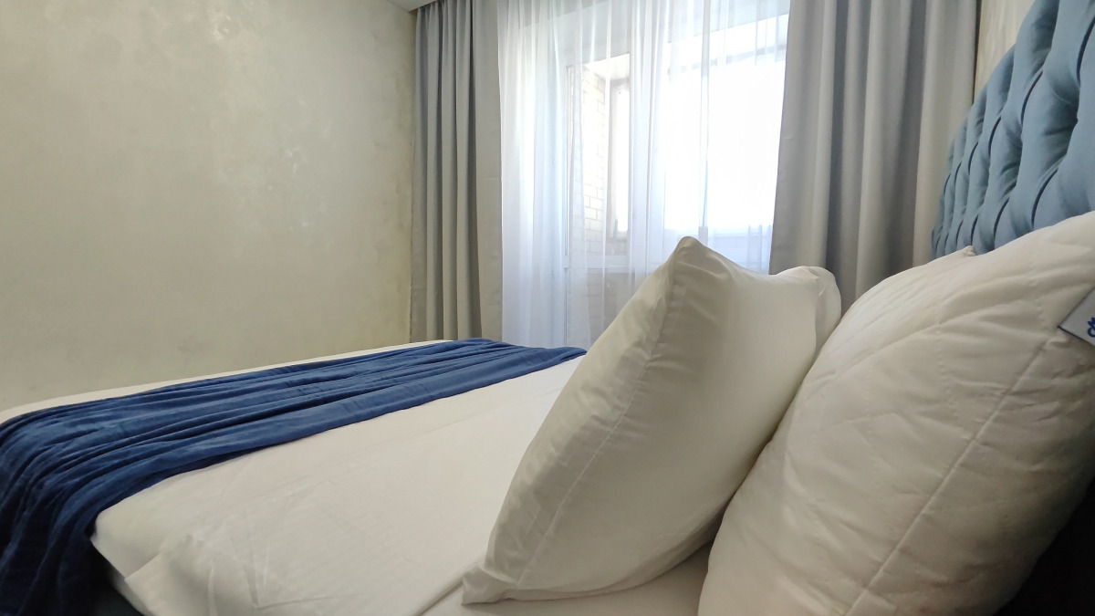 Апартаменты Panda Home возле ТЦ Остров