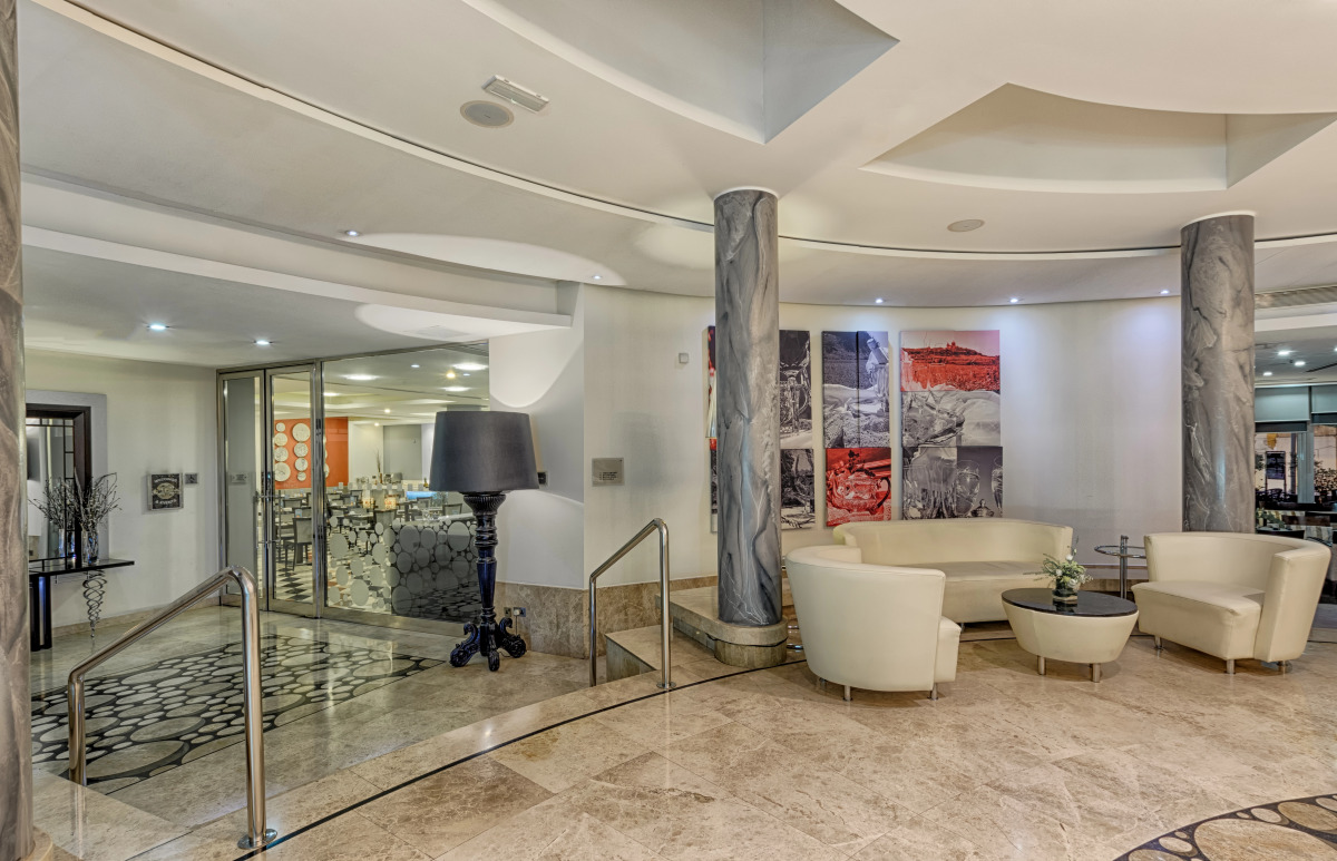 Отель AX The Palace