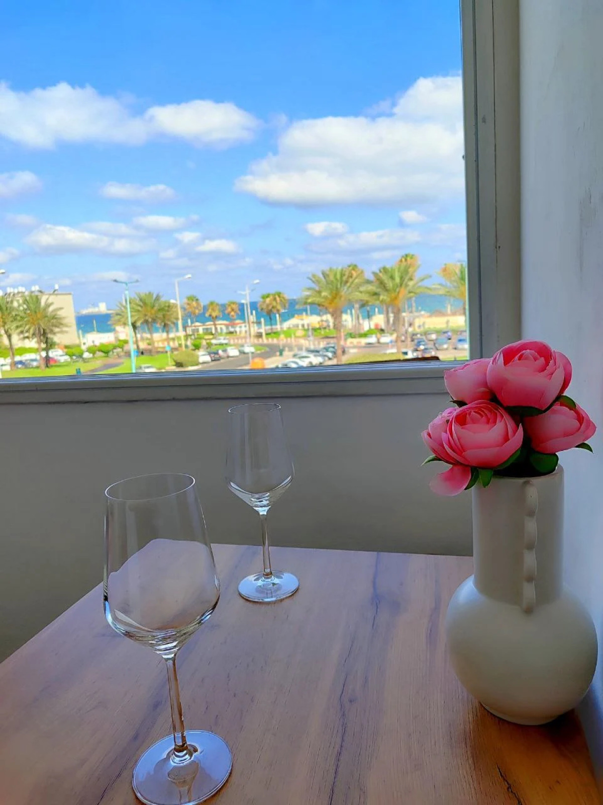 Апартаменты у Моря с Балконом