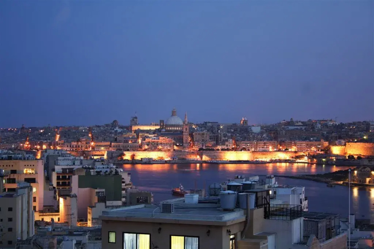 Отель AX The Palace