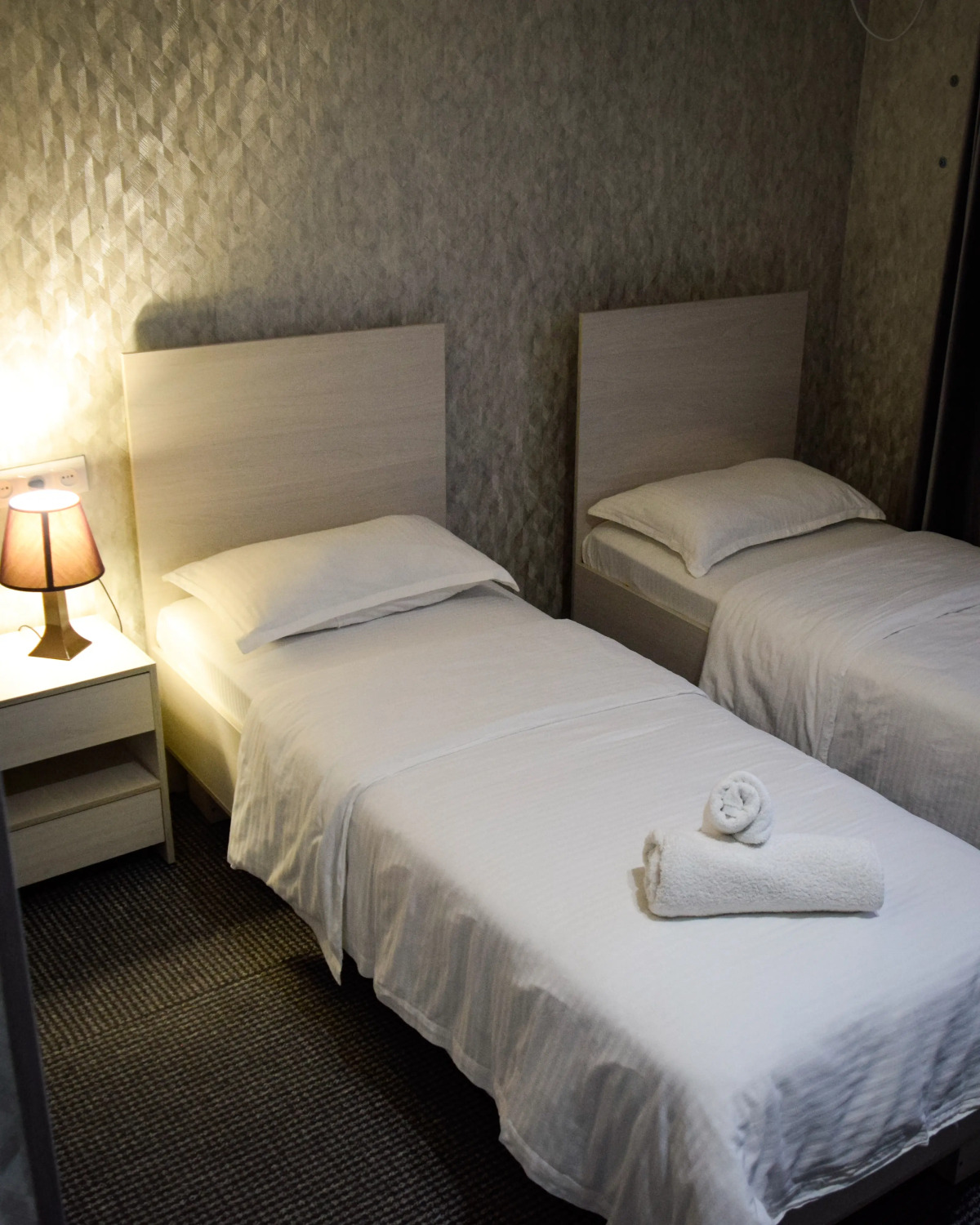 Hotel Continent halal