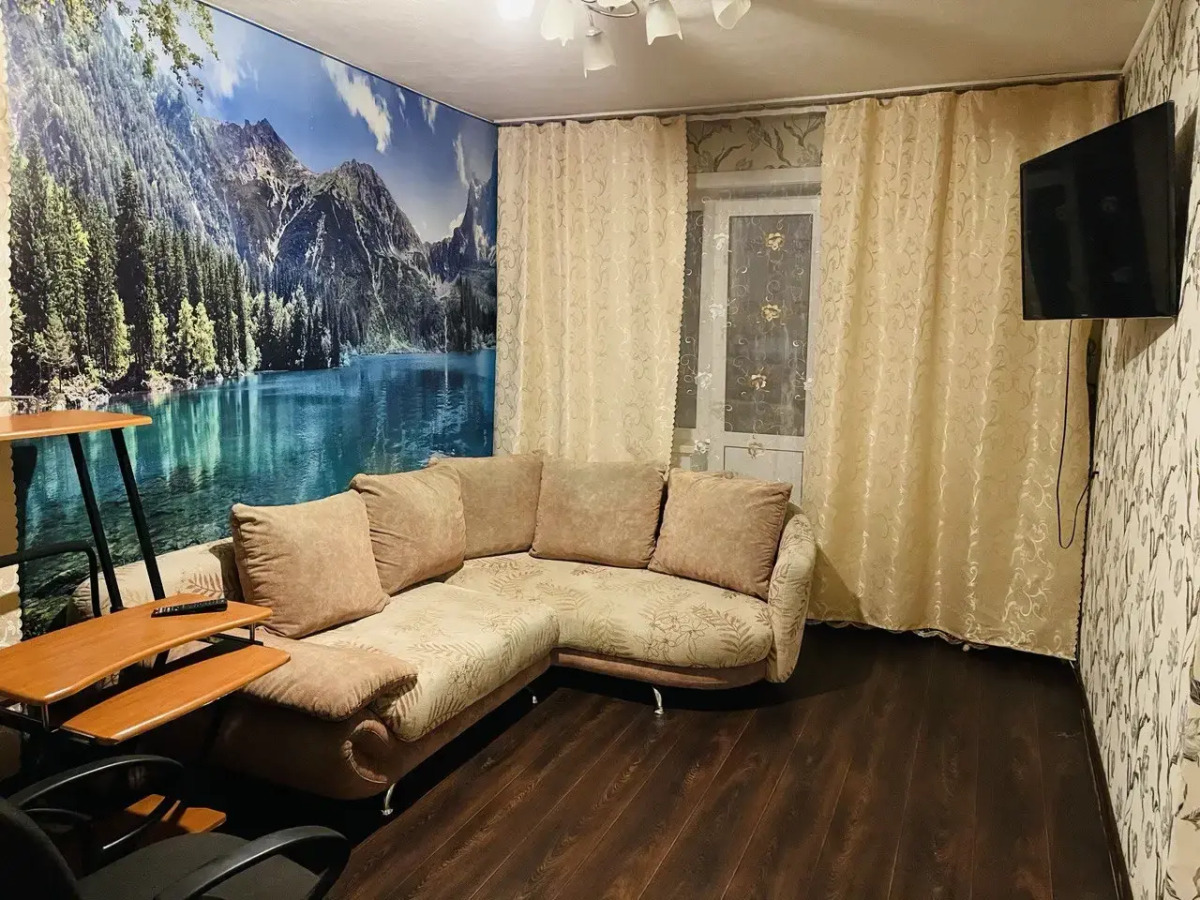 Апартаменты Марс Отель Комарова 21