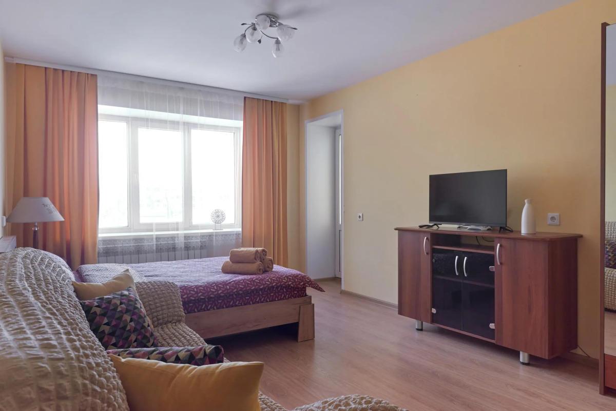 Апартаменты 9 ночей на Киевской 70/3 №2