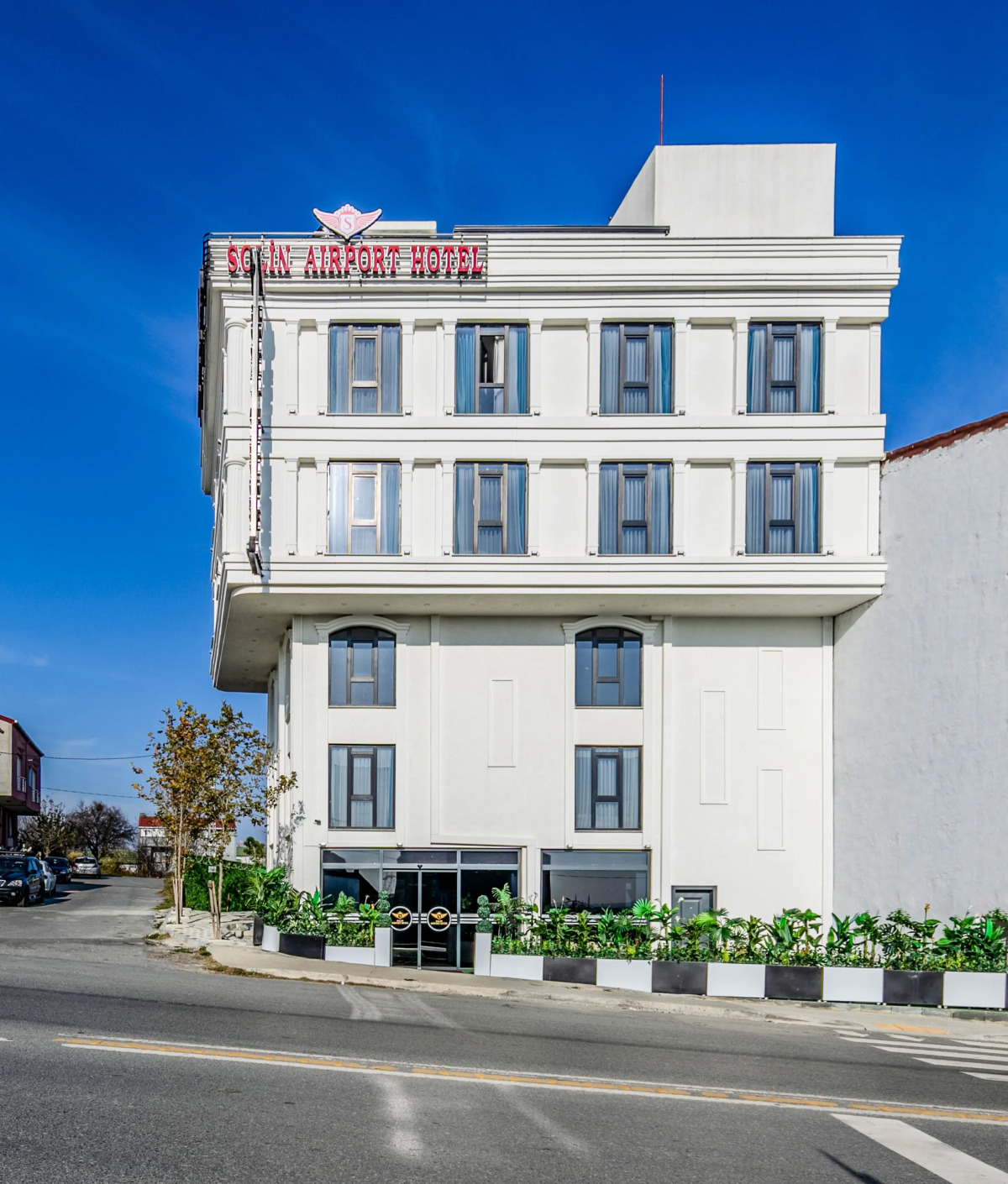 Отель Solin Airport Hotel