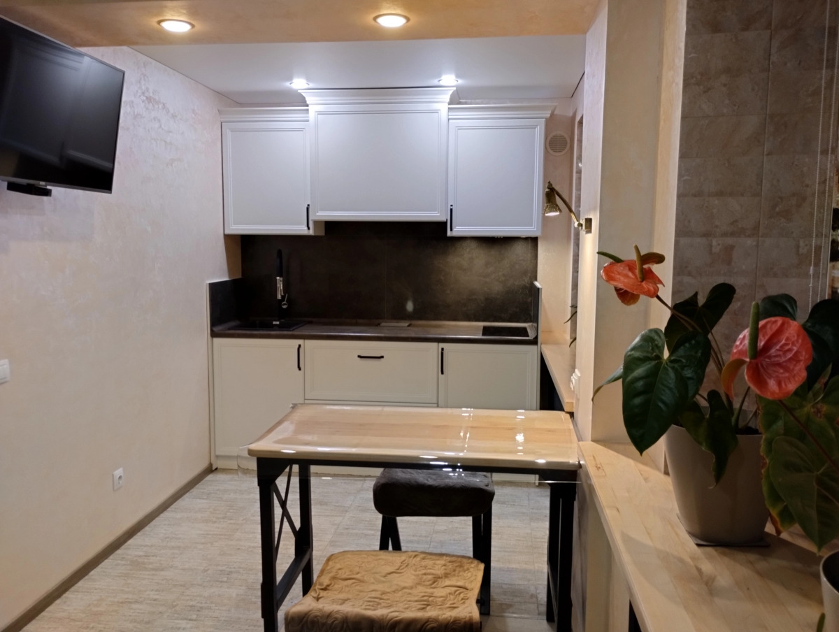 Апартаменты Оливия Студия-Люкс На Ендовищенской